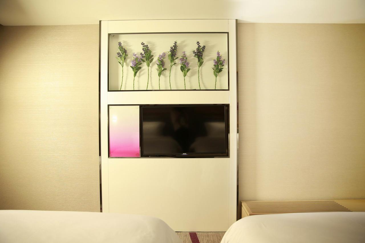 Lavande Hotel Chengdu North Kehua Road Exteriör bild