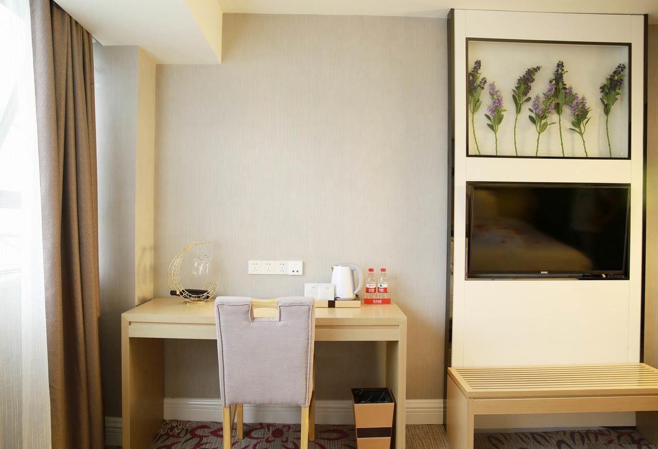 Lavande Hotel Chengdu North Kehua Road Exteriör bild